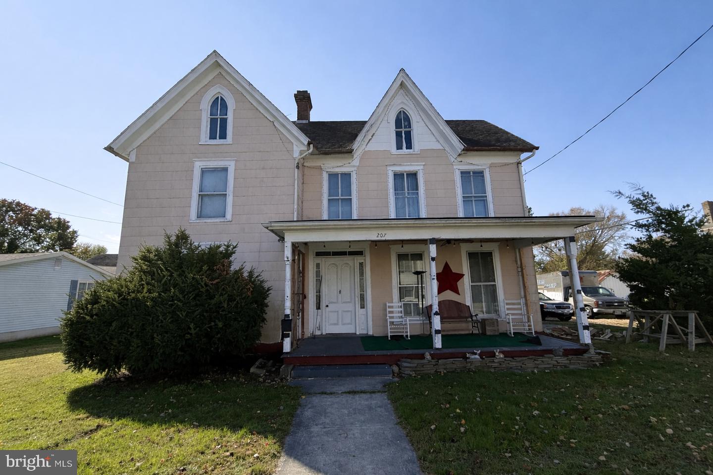 207 S Washington Street, Snow Hill