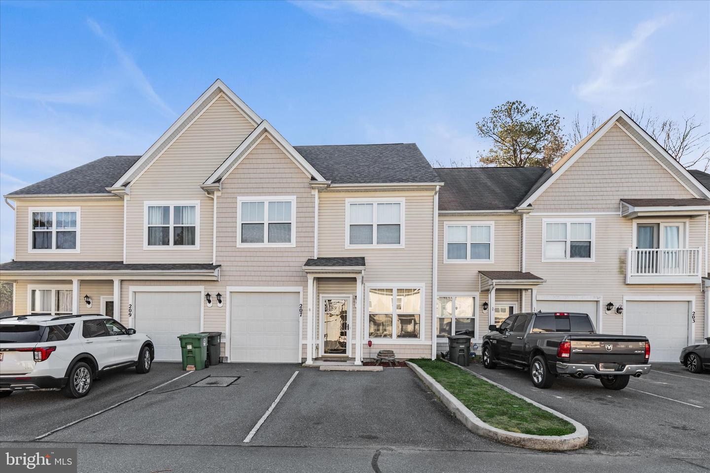 207 Intrepid Ln # 1102