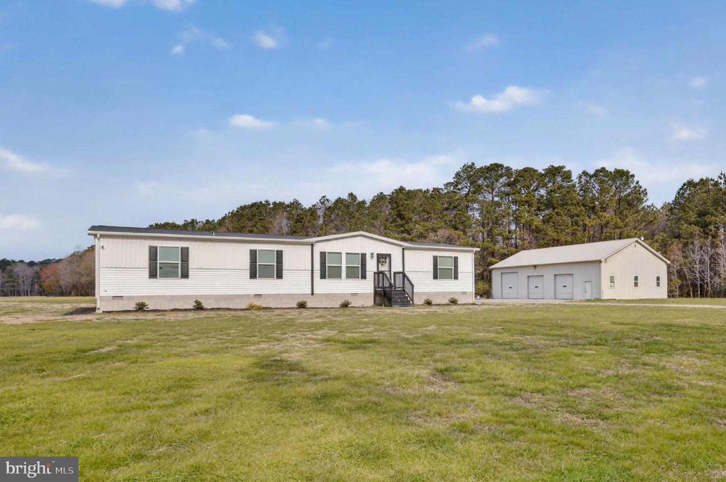 1013 Buck Harbor Road, Pocomoke City