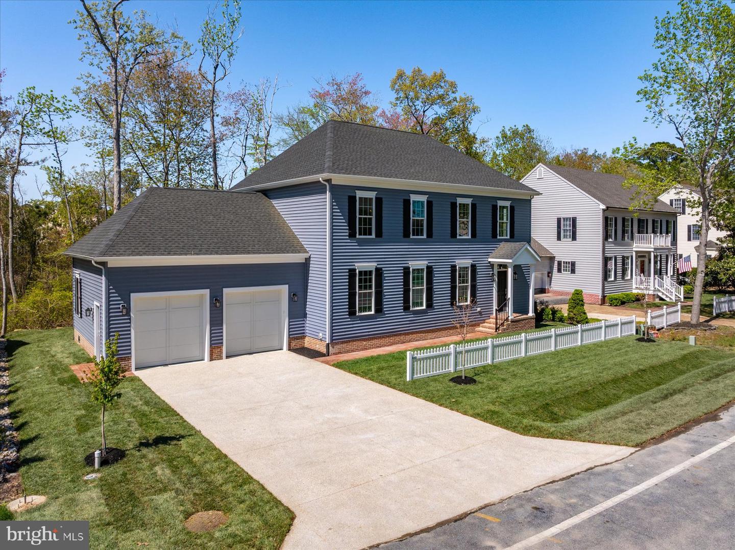 1207 Carrollton Lane