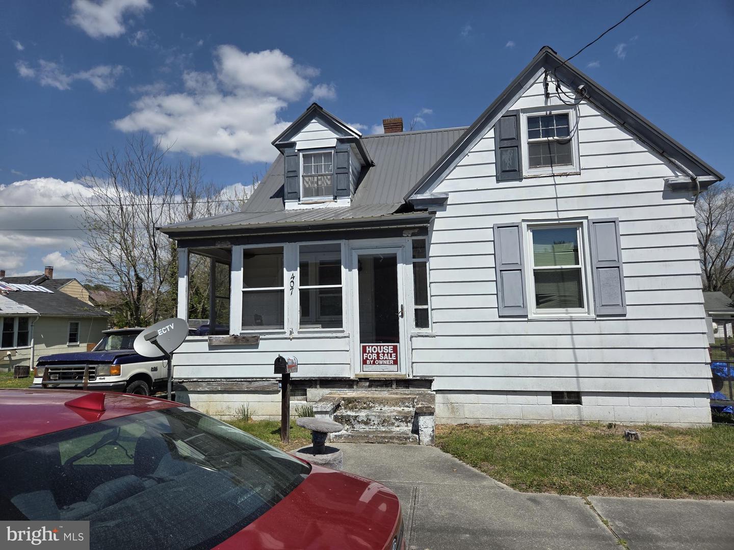 407 Walnut Street