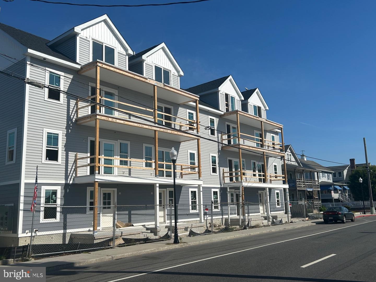 909 N Baltimore Avenue #3