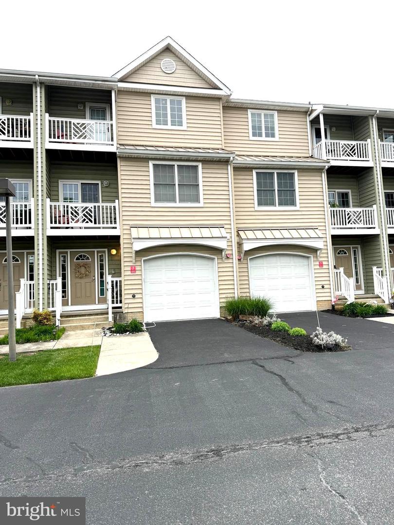 9823 Golf Course Road #20