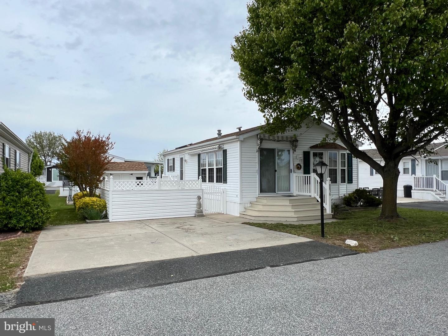 8830 Bay Ridge Dr Drive, Berlin