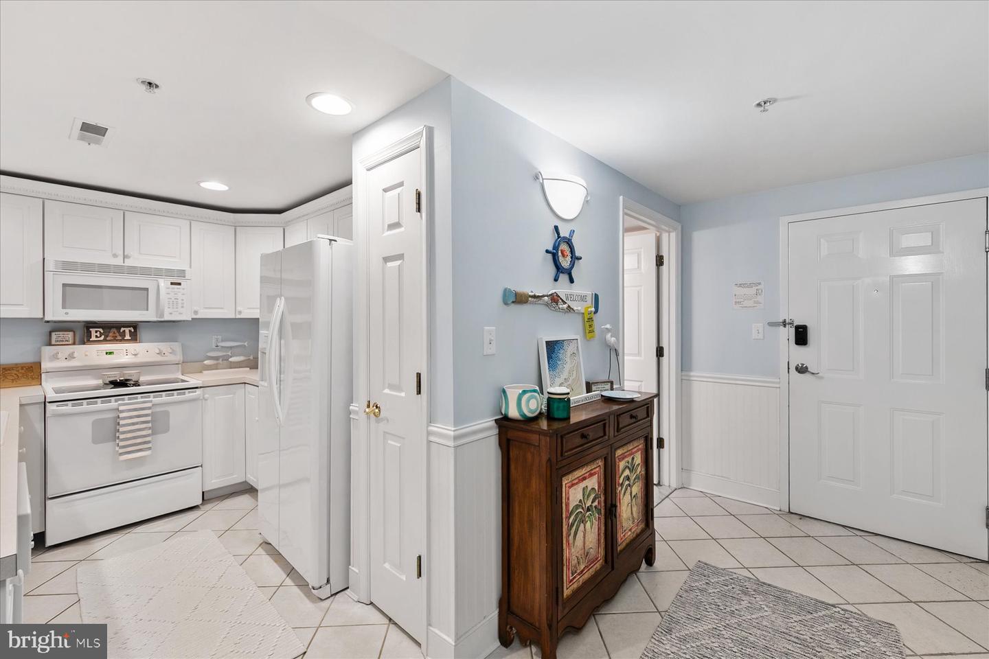 5405 Coastal Highway #207