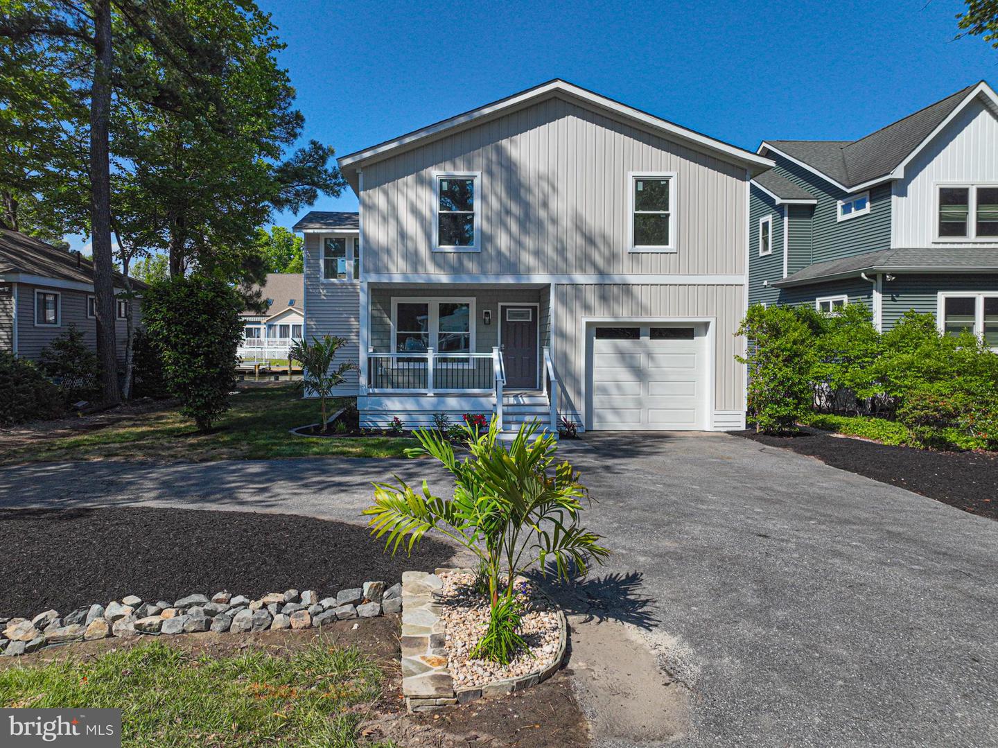 8 Grand Port Rd