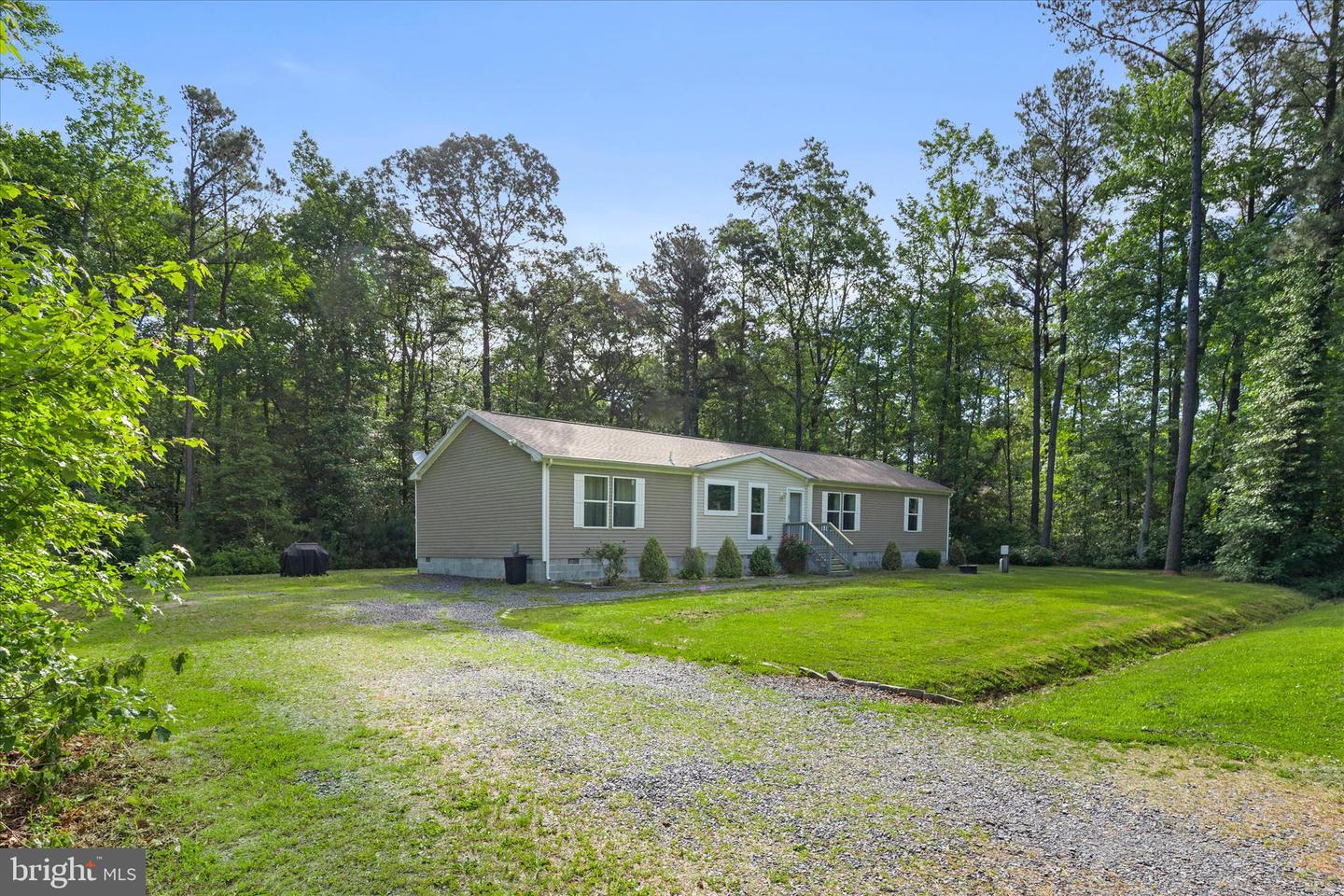 9249 Cropper Island Road, Newark
