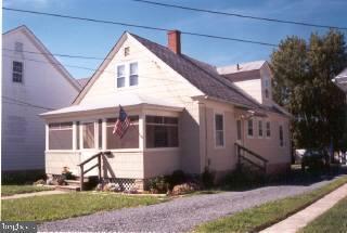 210 7th Street