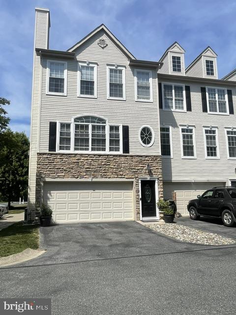 400 Williams Street #1