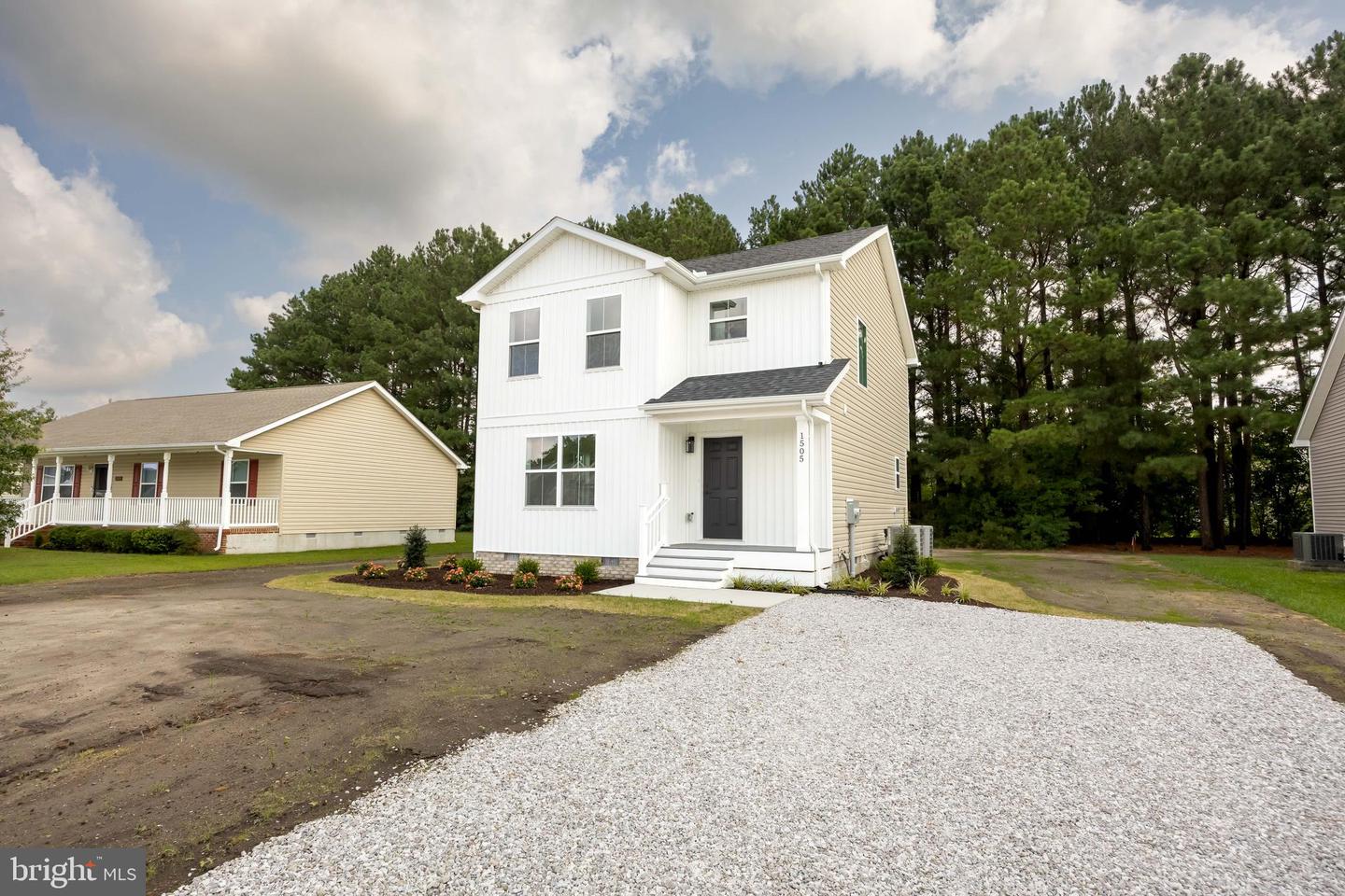 1505 Cedar Run
