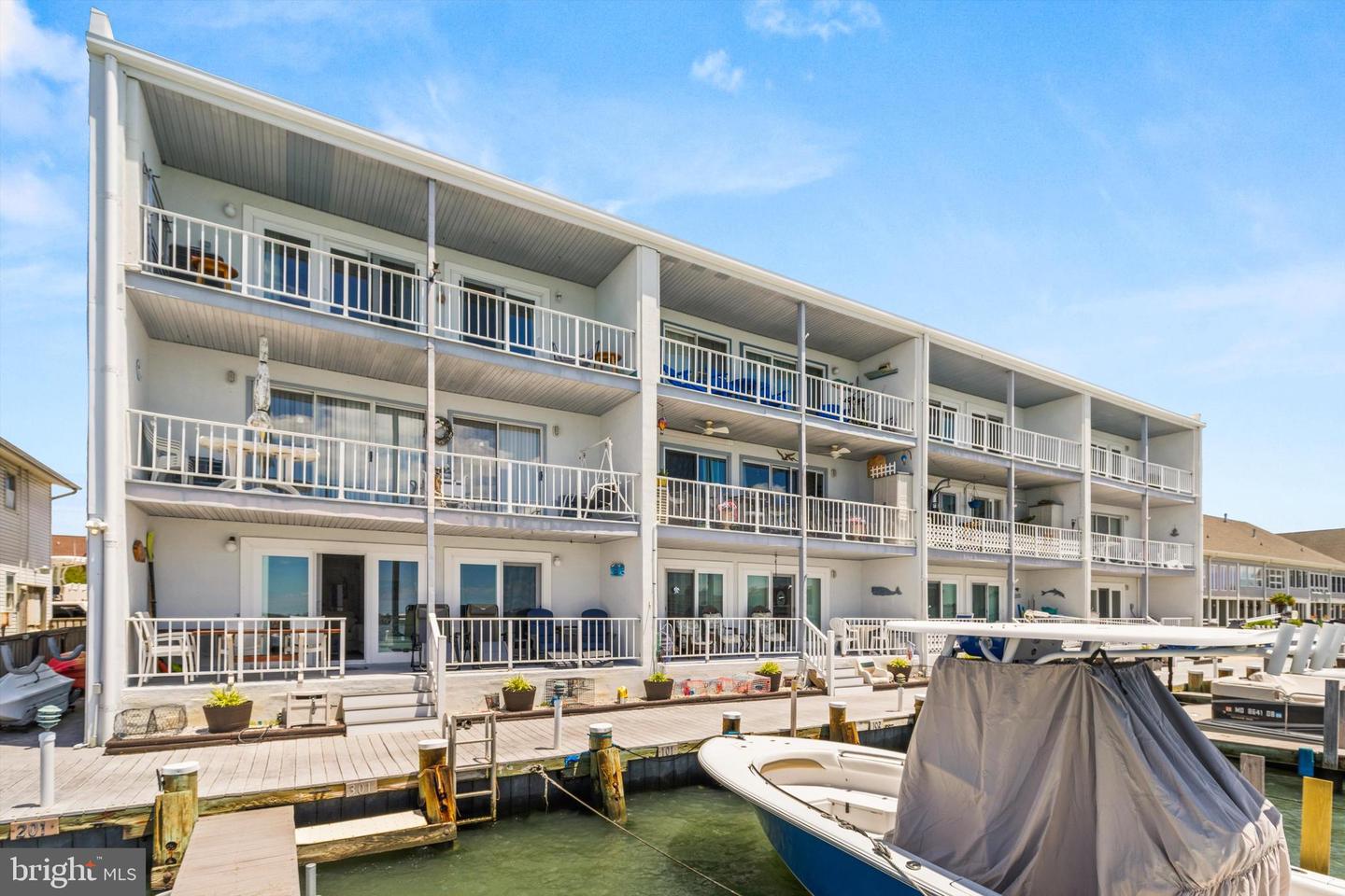 405 Bayshore Drive #301 South Shore