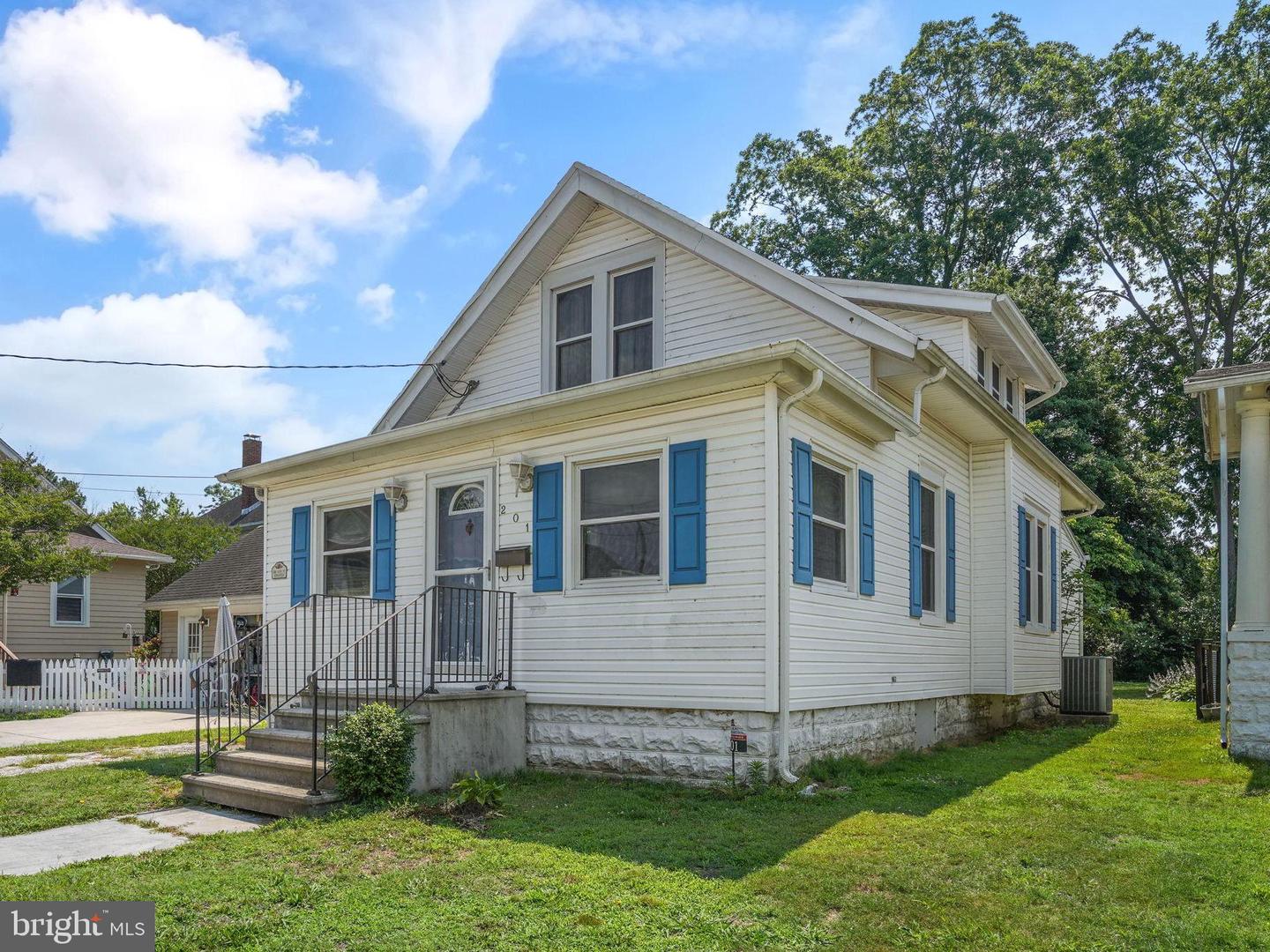 201 6th Street