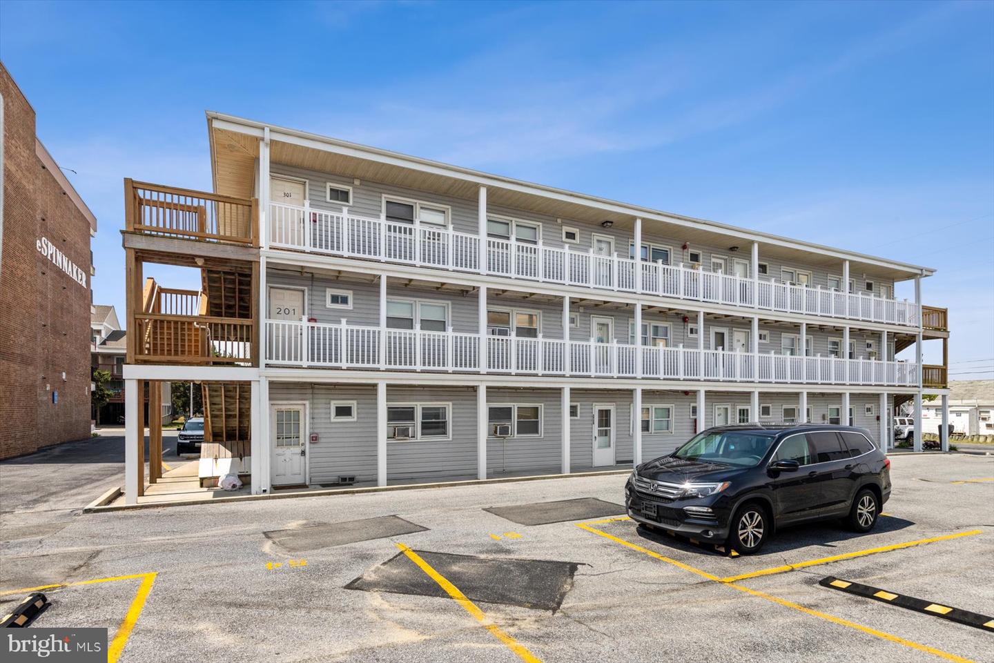 12 72nd Street #101