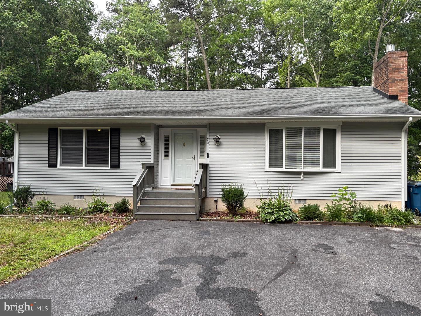 170 Windjammer Road