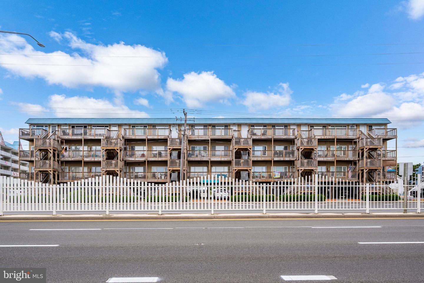 4000 Coastal Highway #116