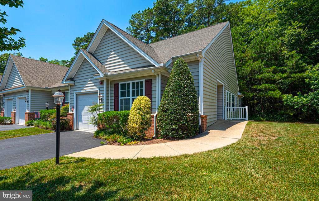 13 Hatteras Street