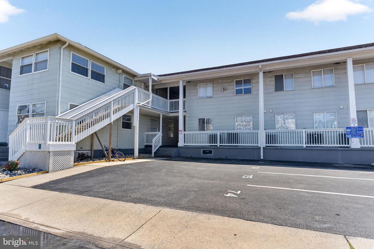 207 8th Street #204w