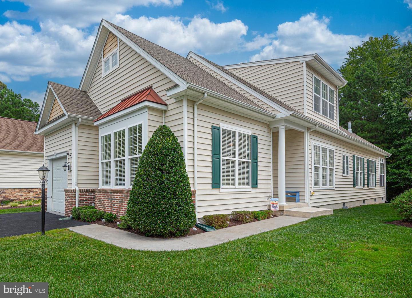 1 Columbia Avenue