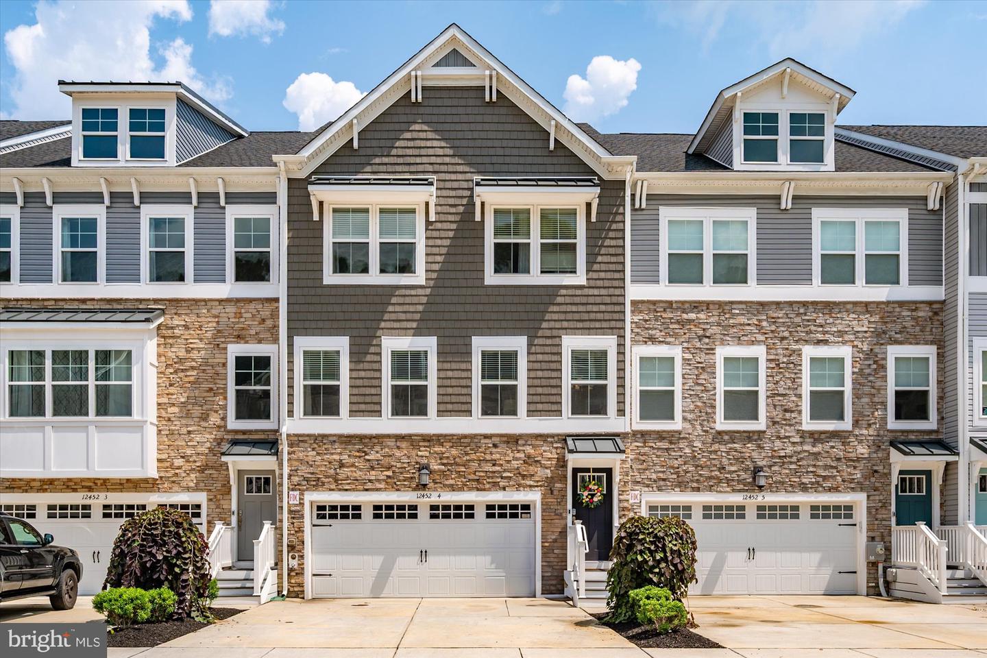12452 Sea Oaks Lane #4