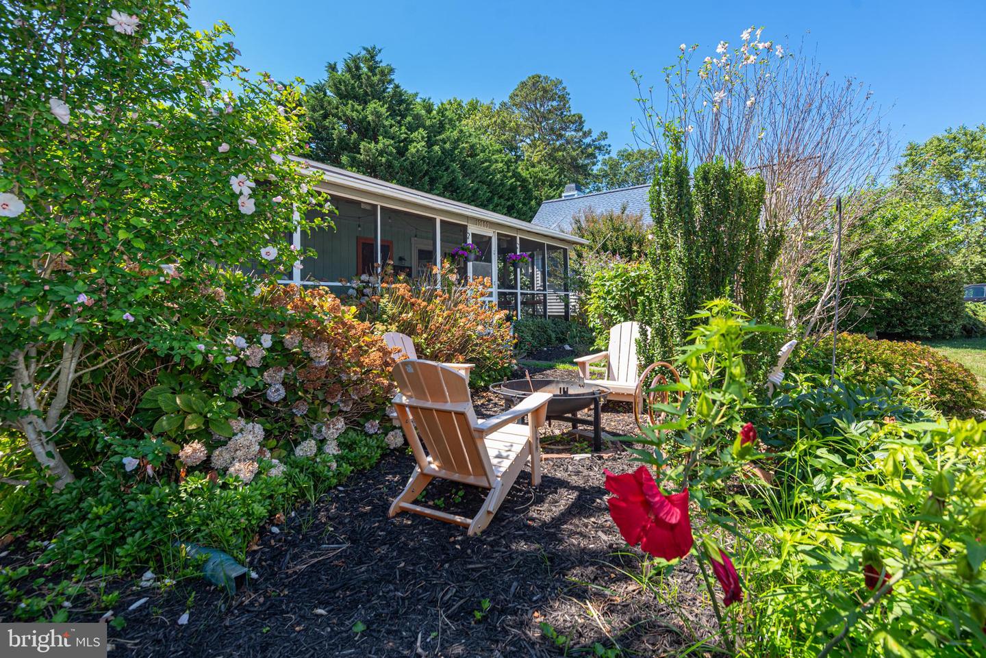 13803 Fountain Road