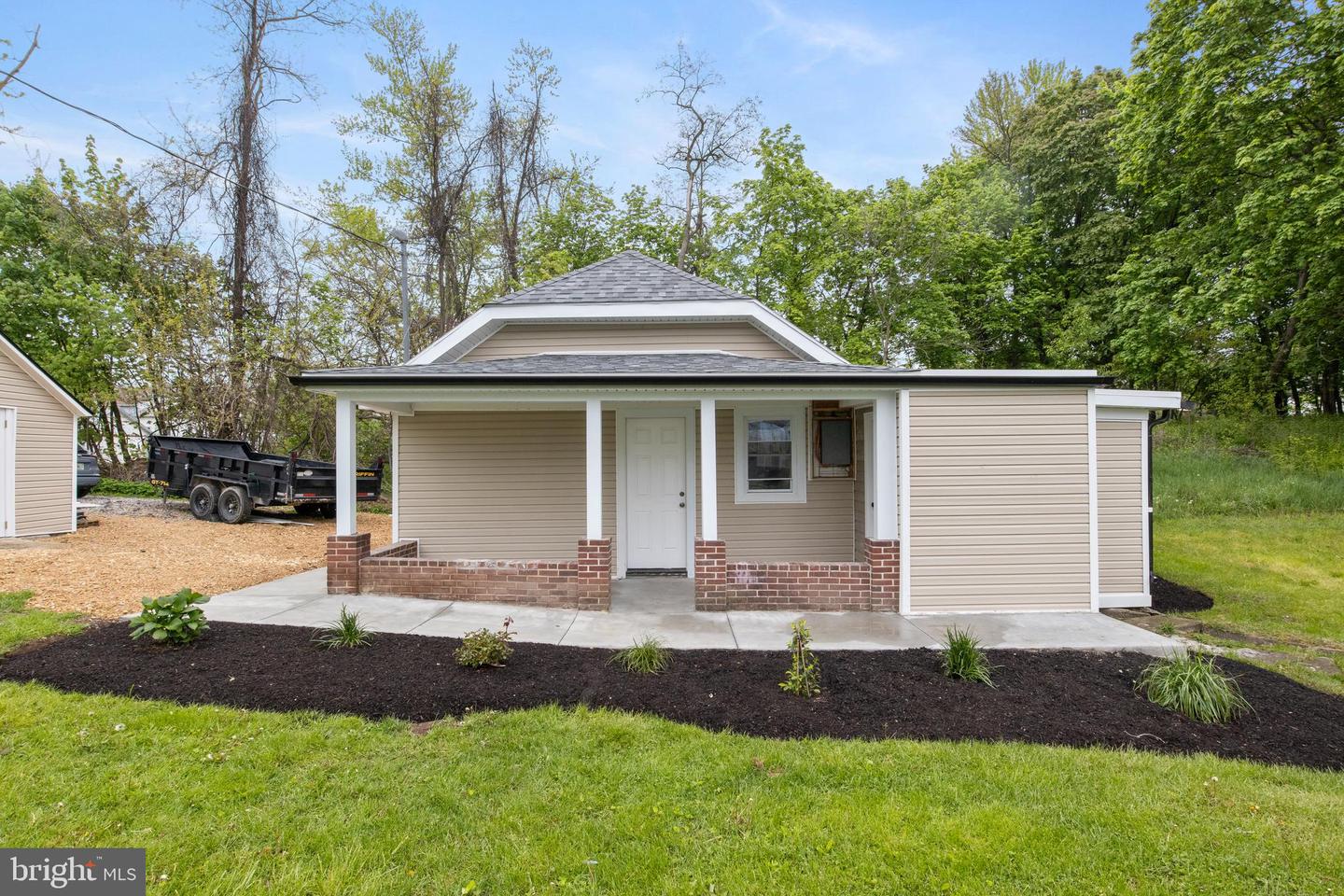 109 Harrisburg Street, York Springs