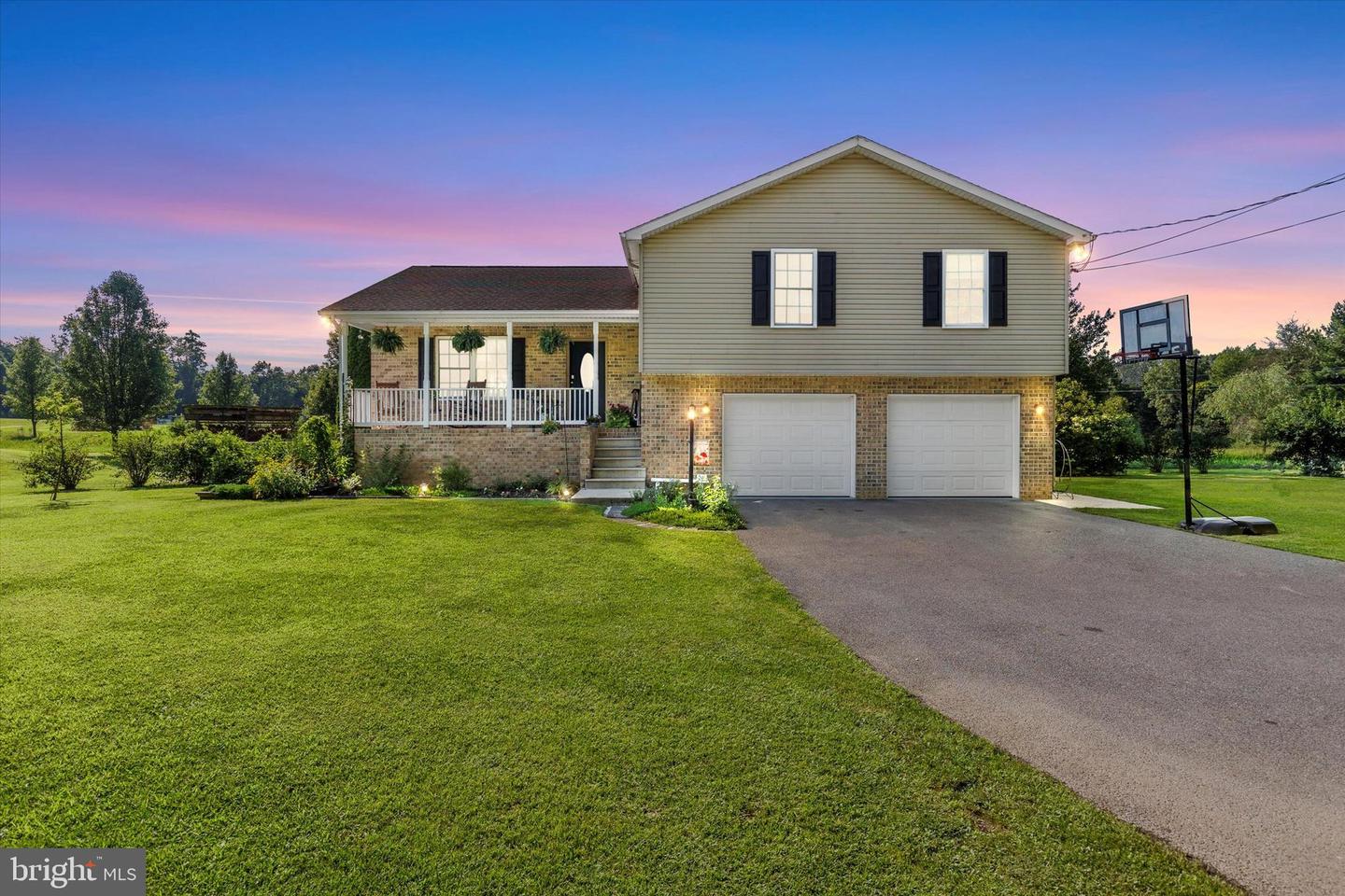 50 Baker Road, Fayetteville