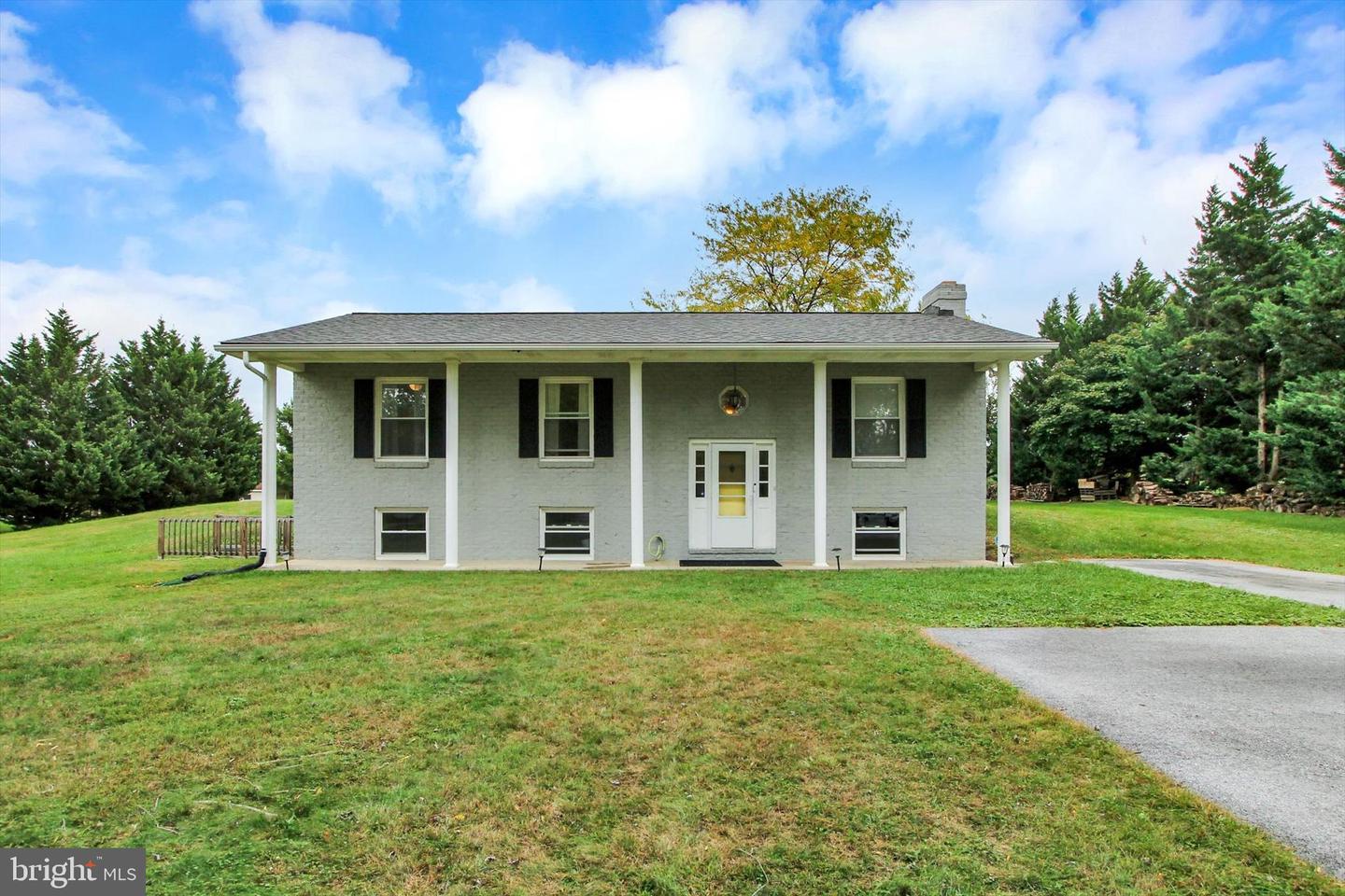630 Mehring Road, Littlestown