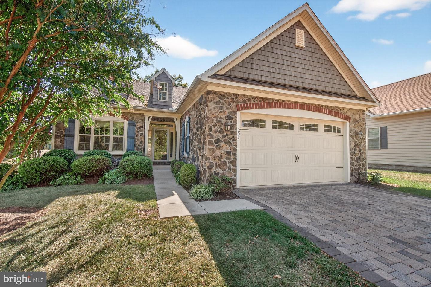 202 Savannah Drive, Gettysburg