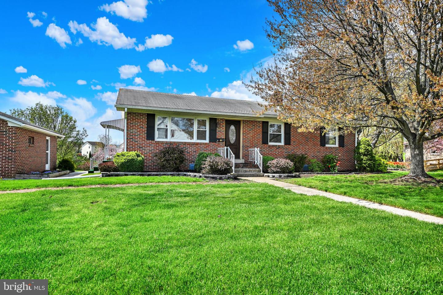 33 Ridge Avenue, Biglerville