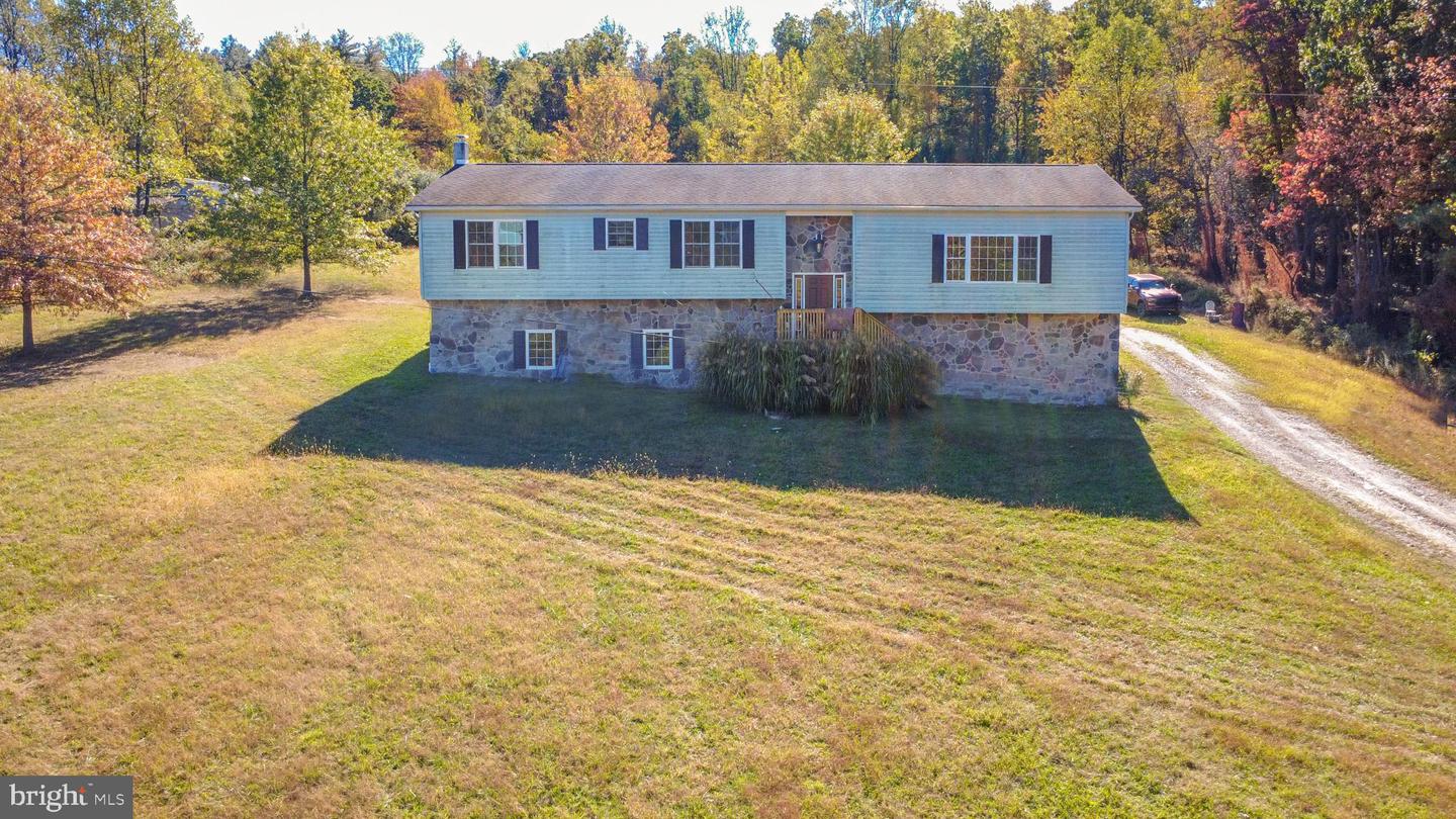 225 Pine Ridge Road, Aspers