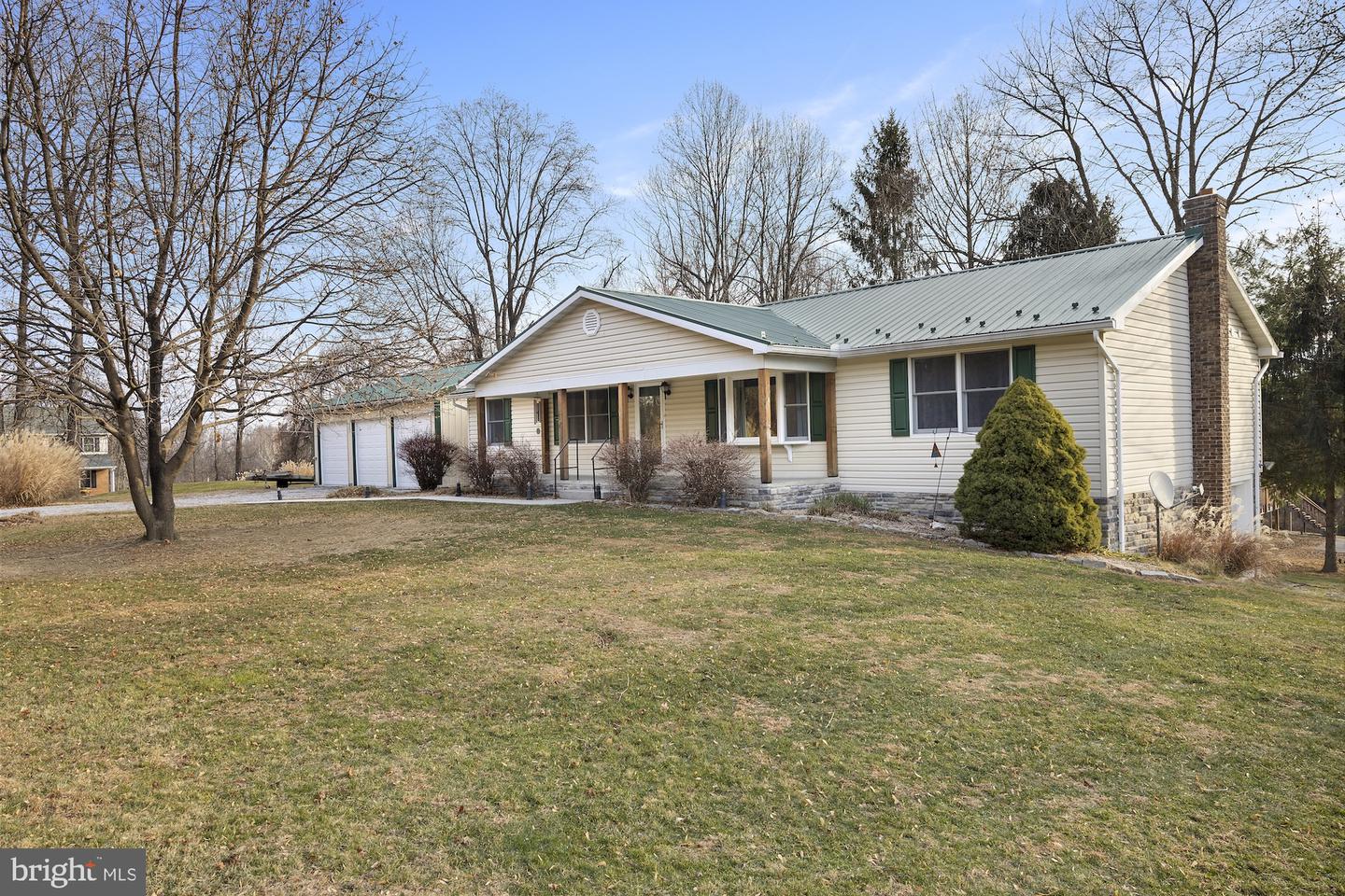 63 Hilltop Trail, Fairfield
