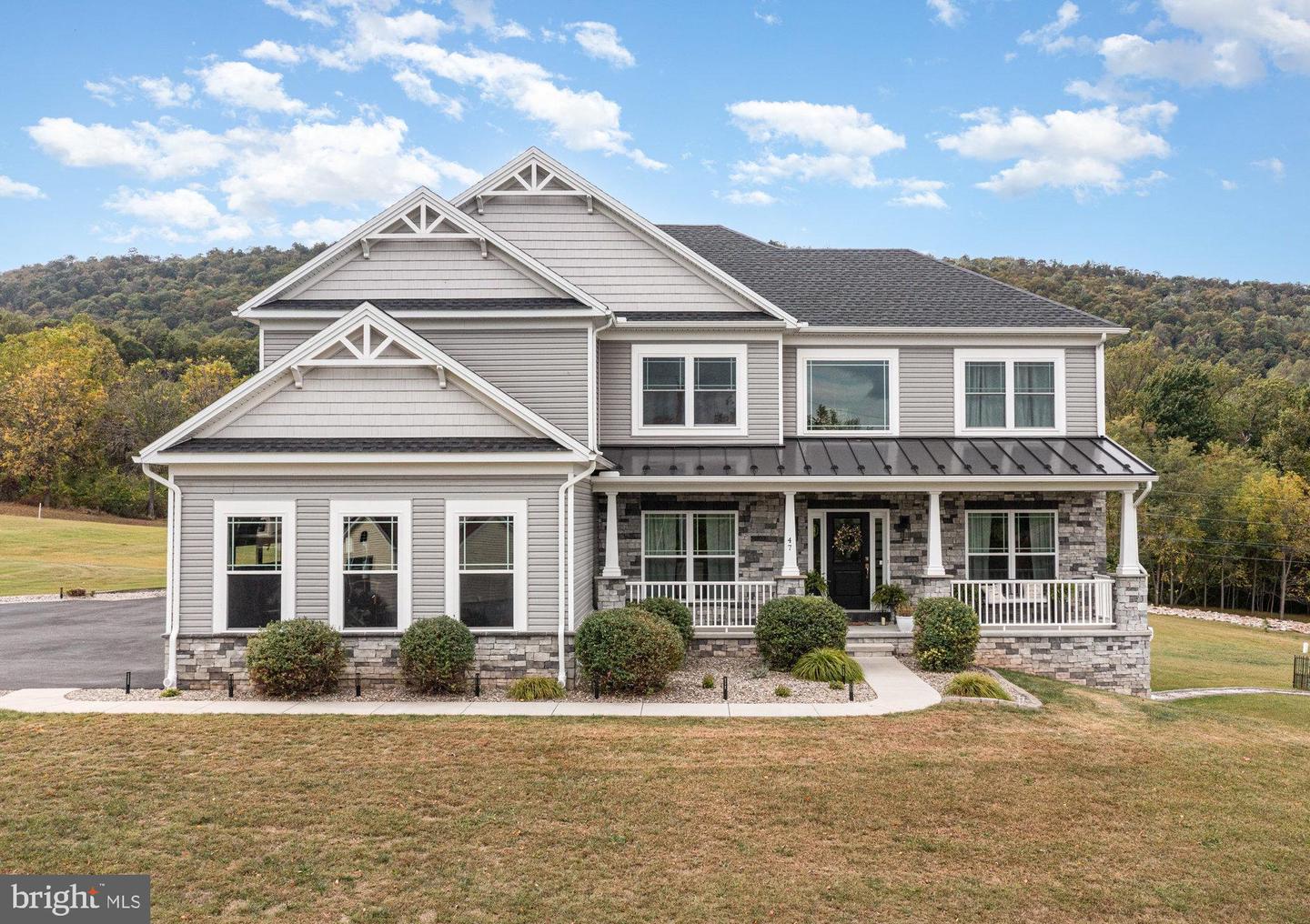 47 Warren Trail, Fairfield