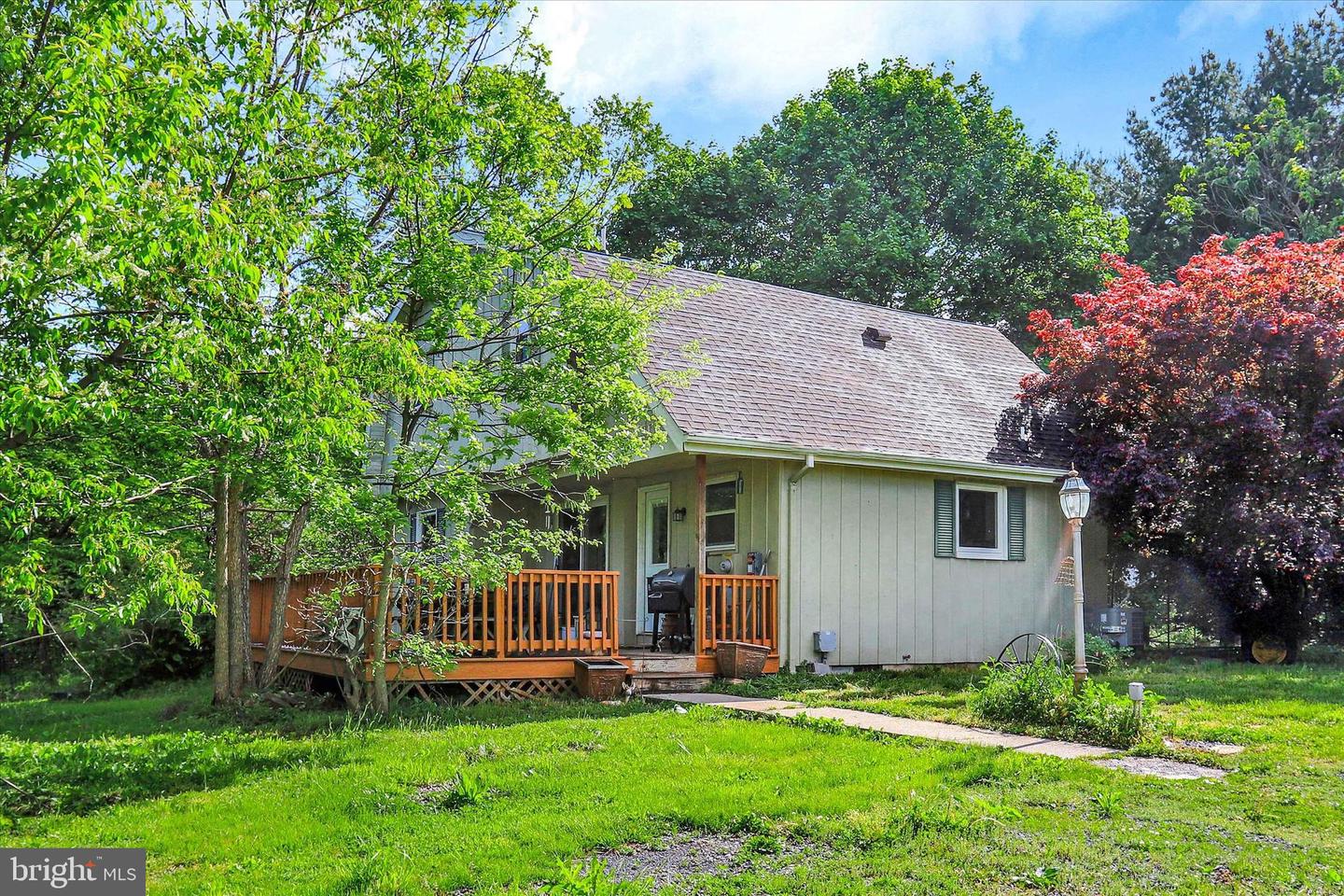 620 Saint Johns Road, Littlestown