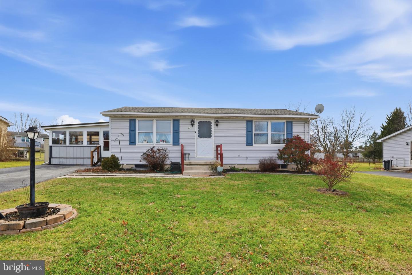 22 Spruce Lane, New Oxford