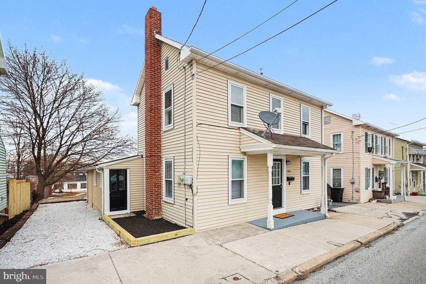 161 Cemetery Street, Littlestown