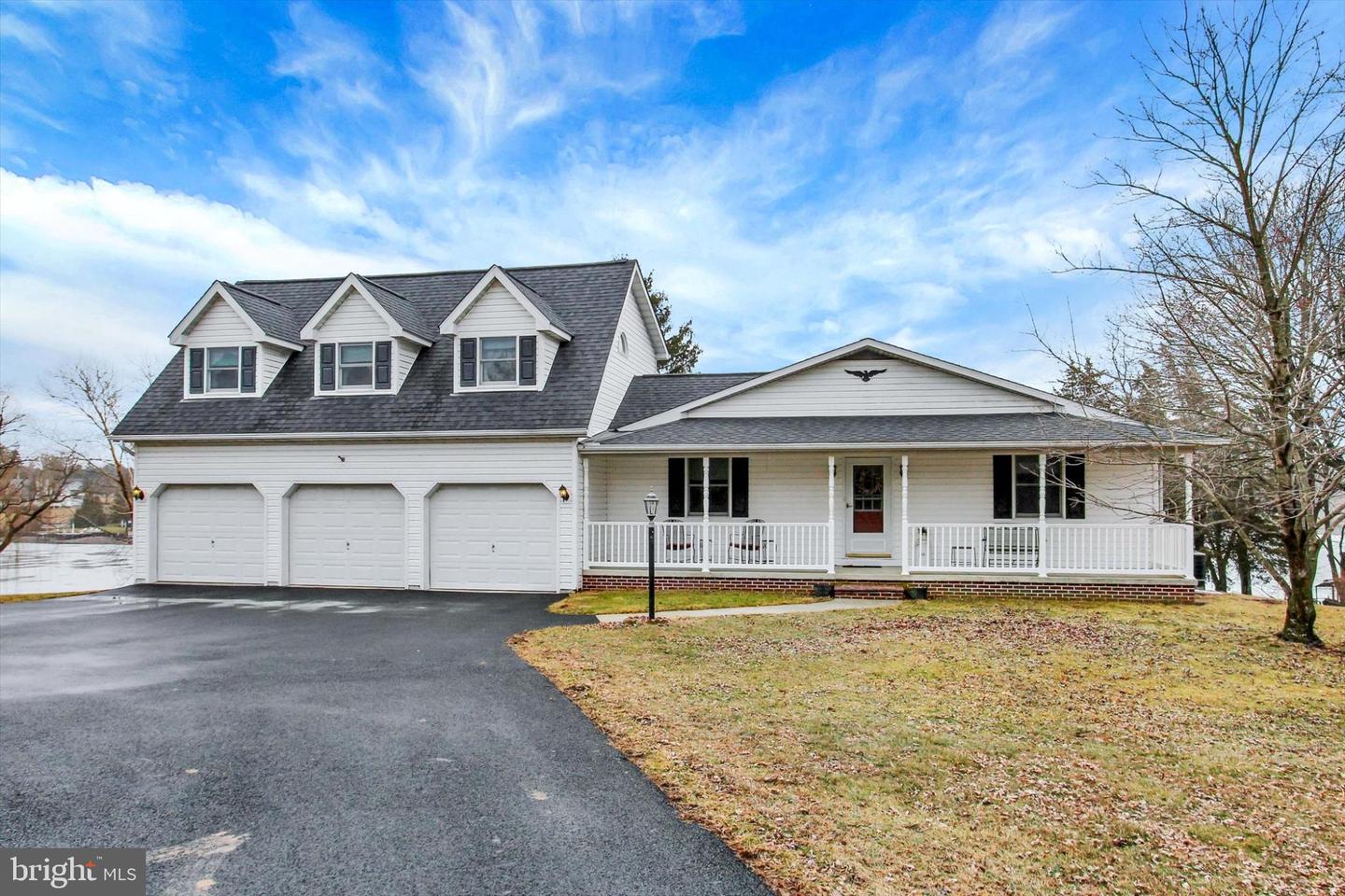 371 Heritage Drive, Gettysburg