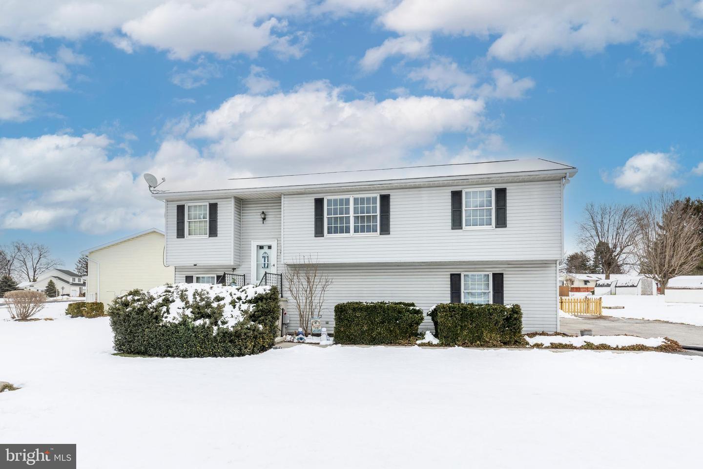 720 W Myrtle Street, Littlestown