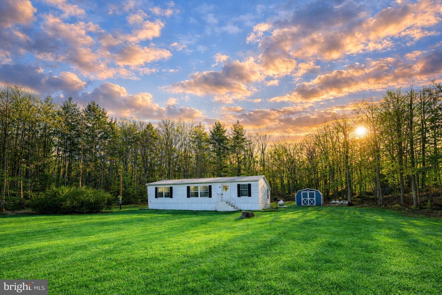 299 Nawakwa Road, Biglerville