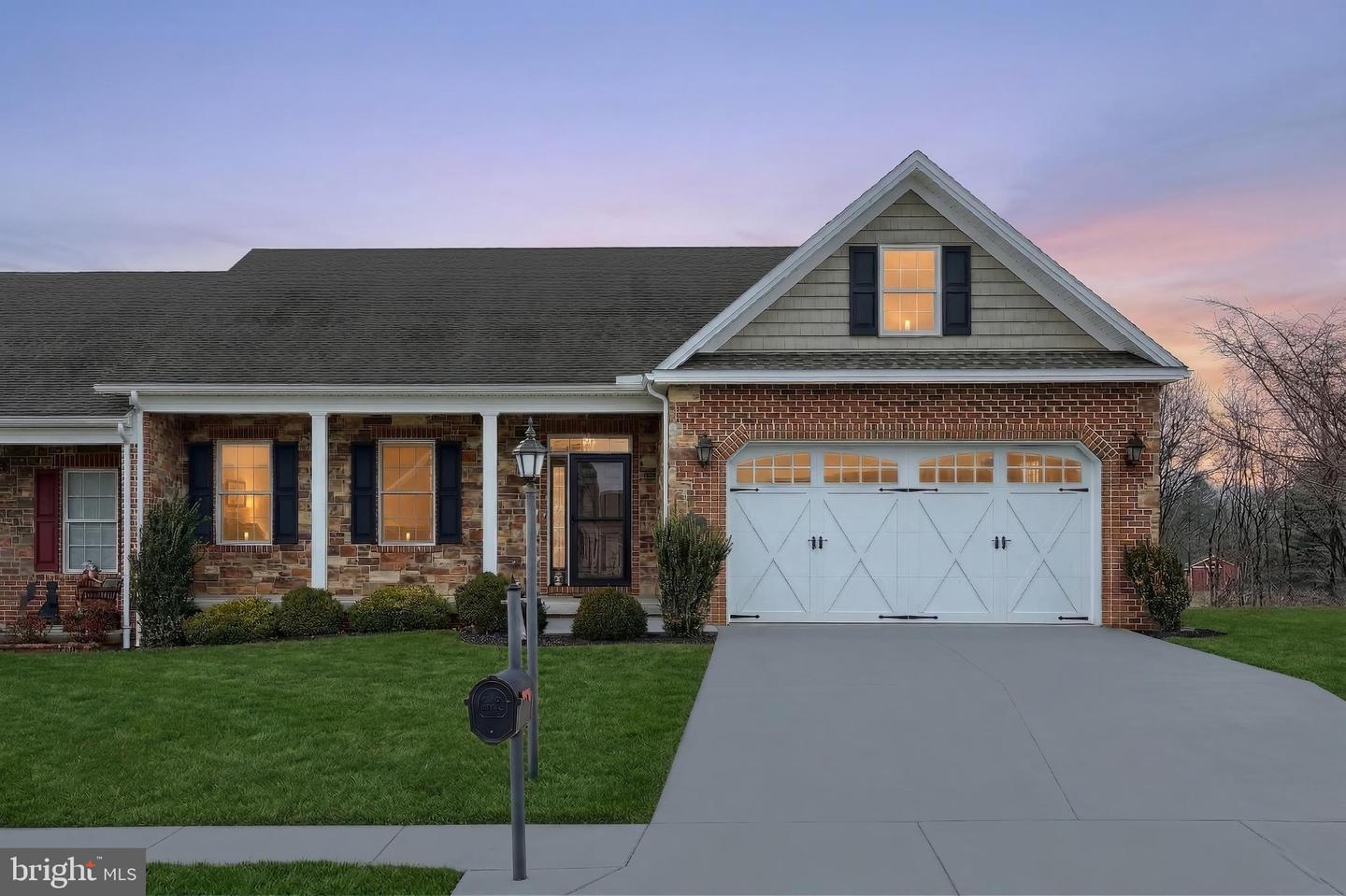 153 Stoners Circle, Littlestown