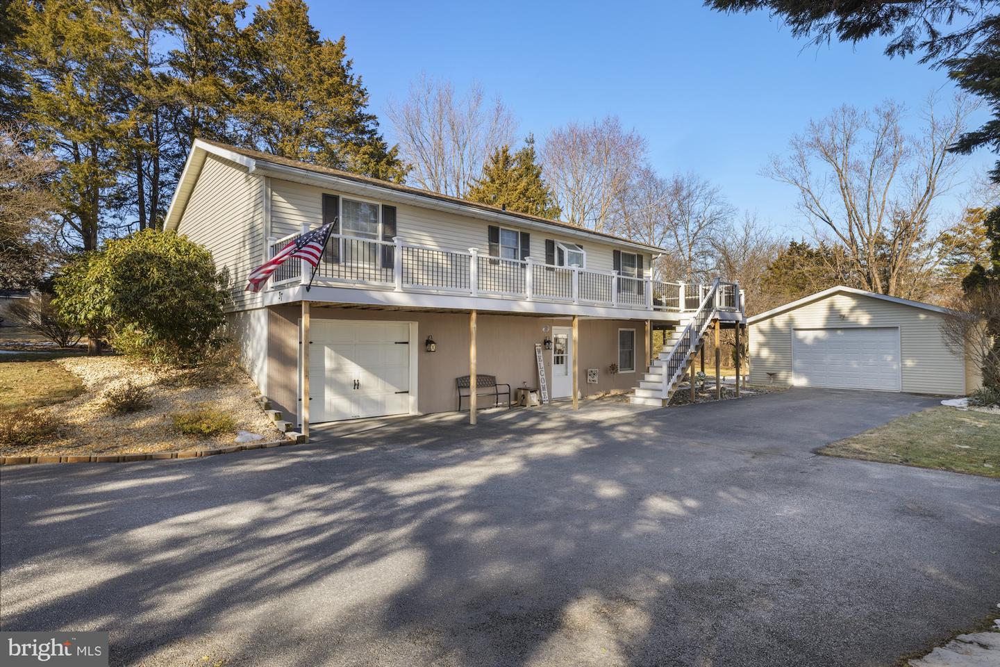 37 Longstreet Drive, East Berlin