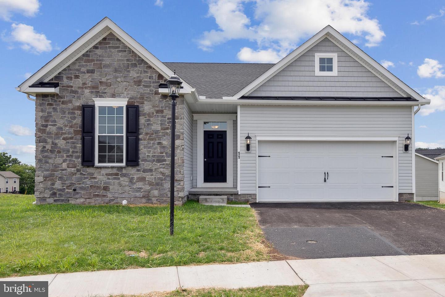 22 Tanager Court #c8, Gettysburg