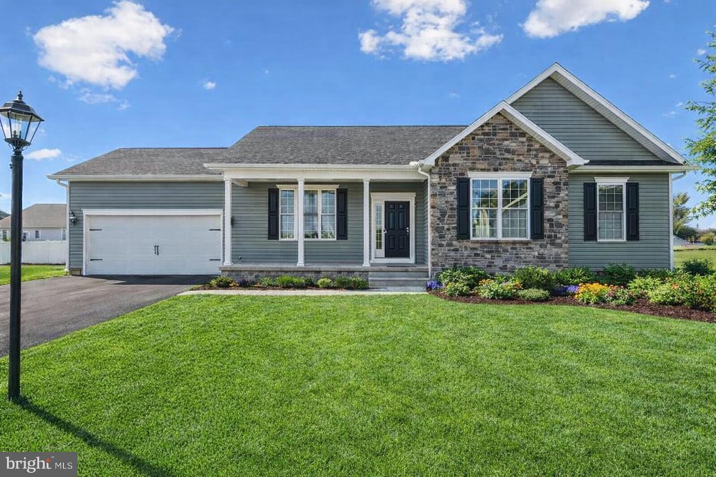 37 Tanager Court #c12, Gettysburg