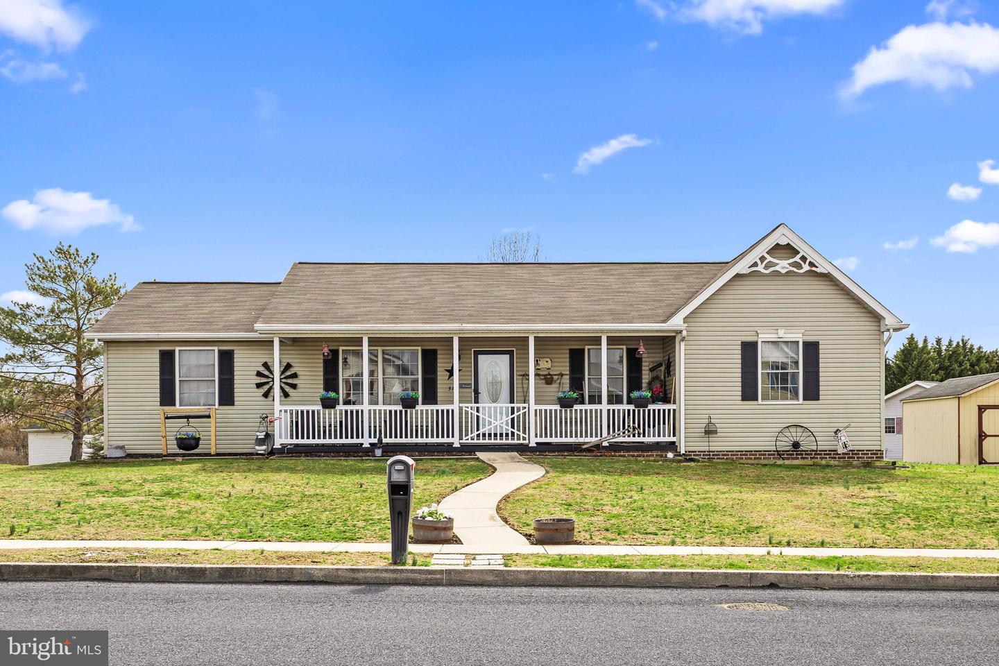 311 S Columbus Avenue, Littlestown
