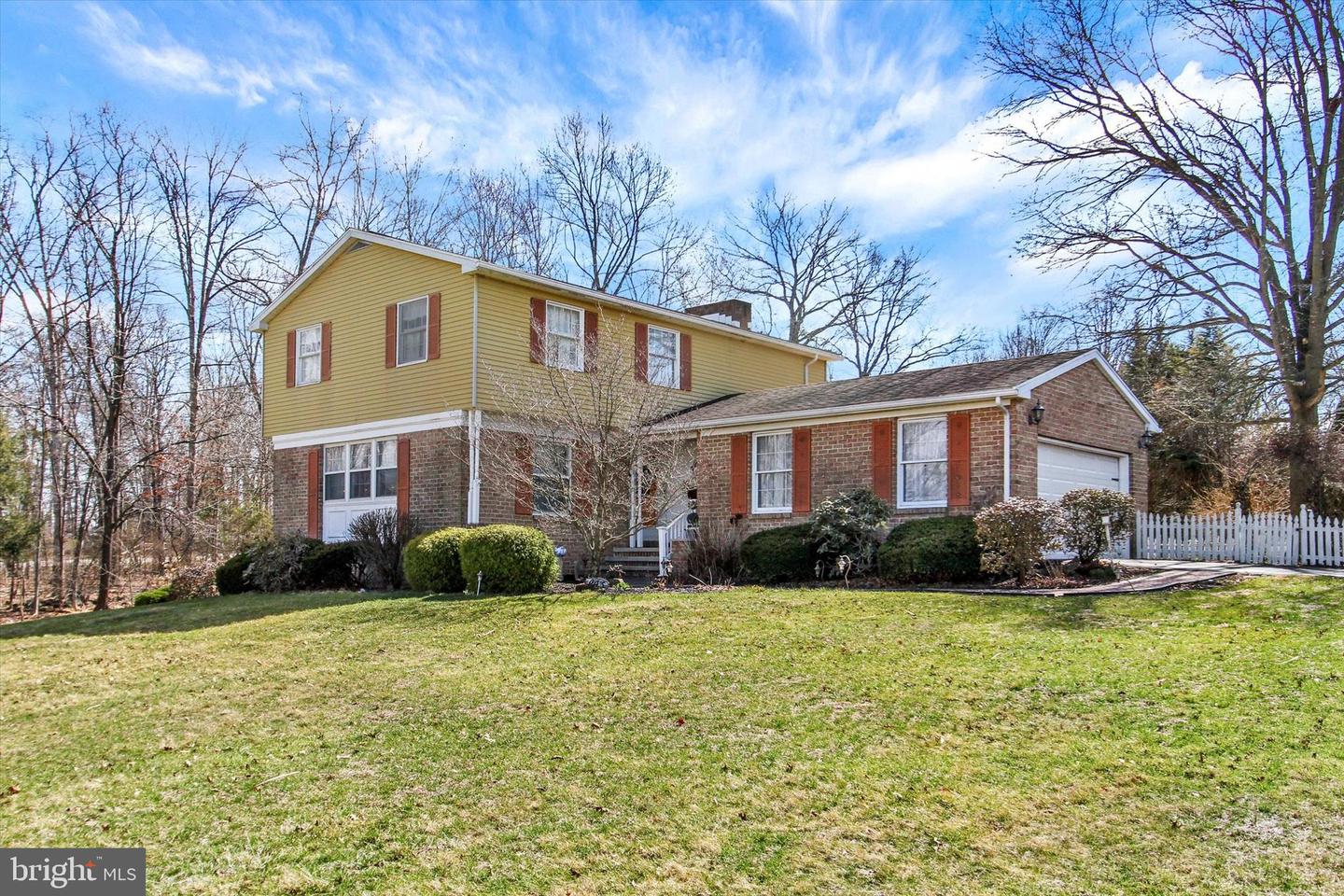 443 Lake Meade Drive