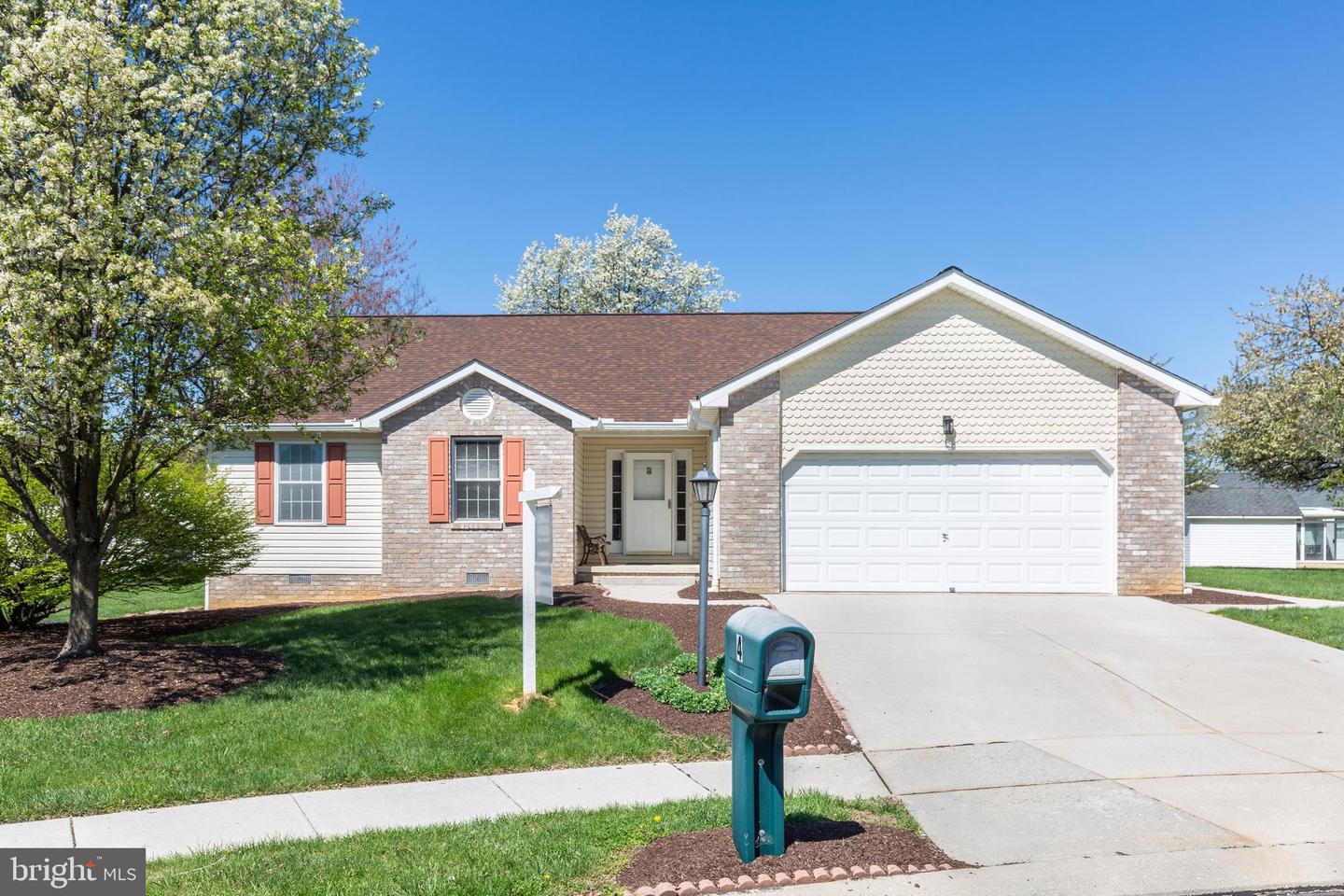 4 Straw Court, Littlestown
