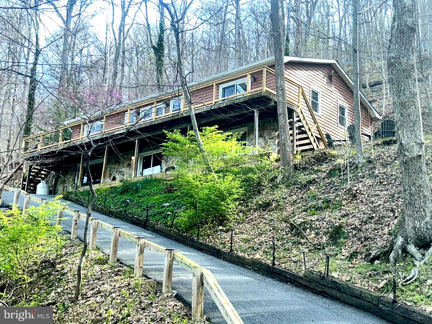 13 Sidetrack Trail