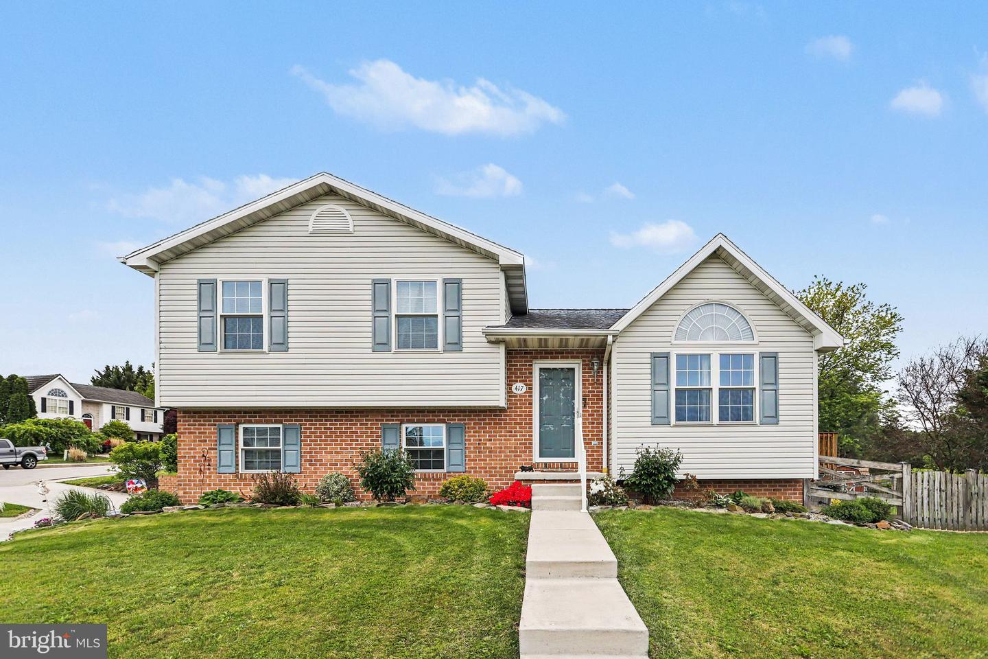 417 S Columbus Avenue, Littlestown