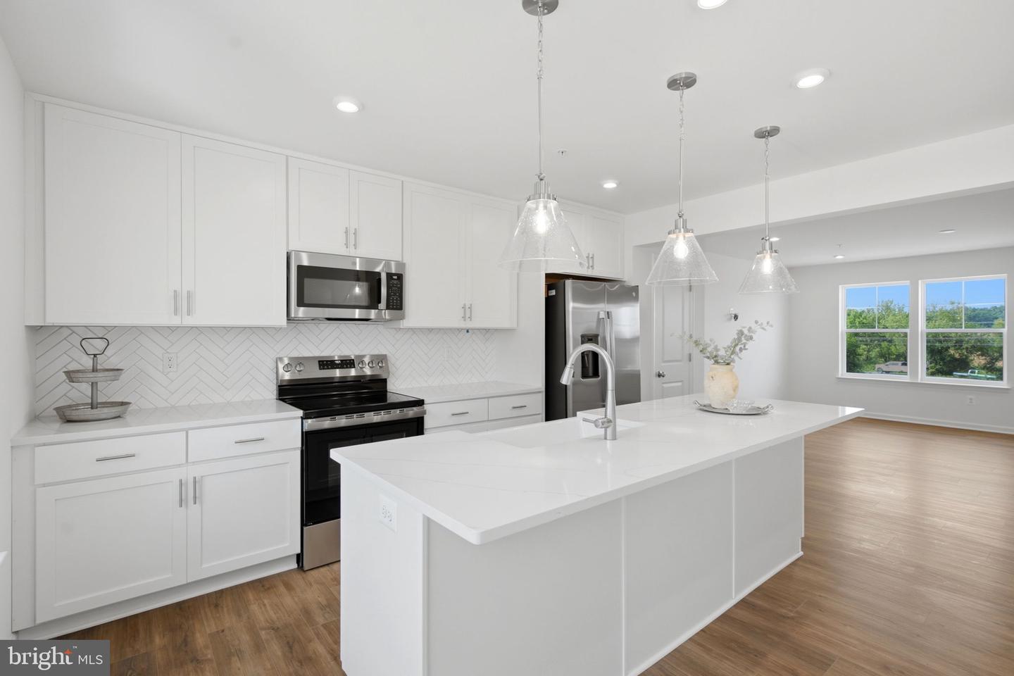8 Magnolia Court