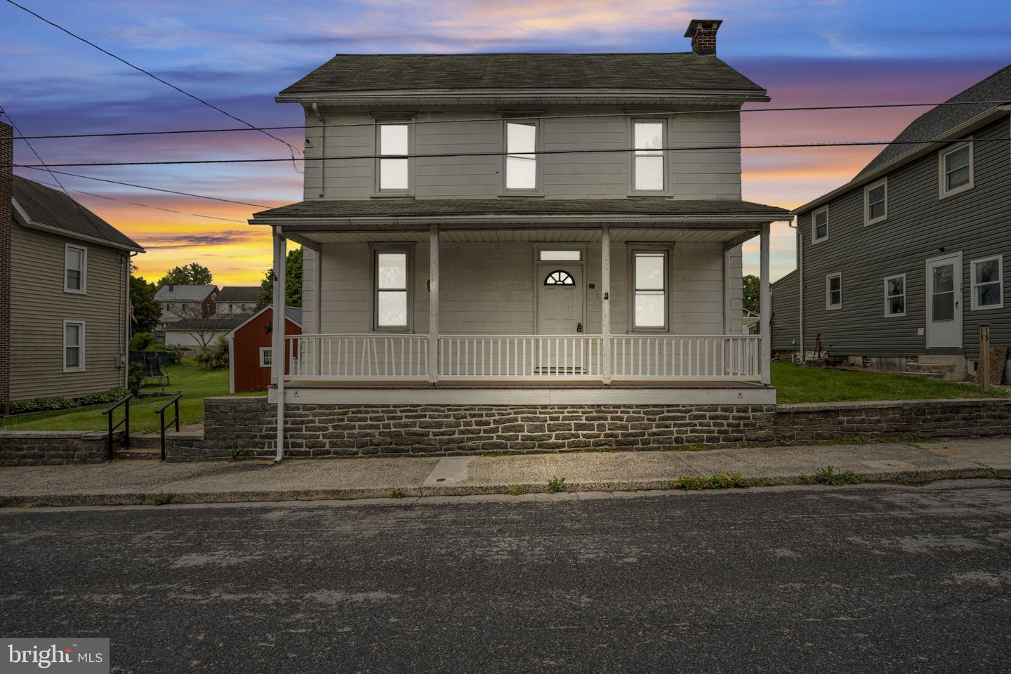 17 Penn Street