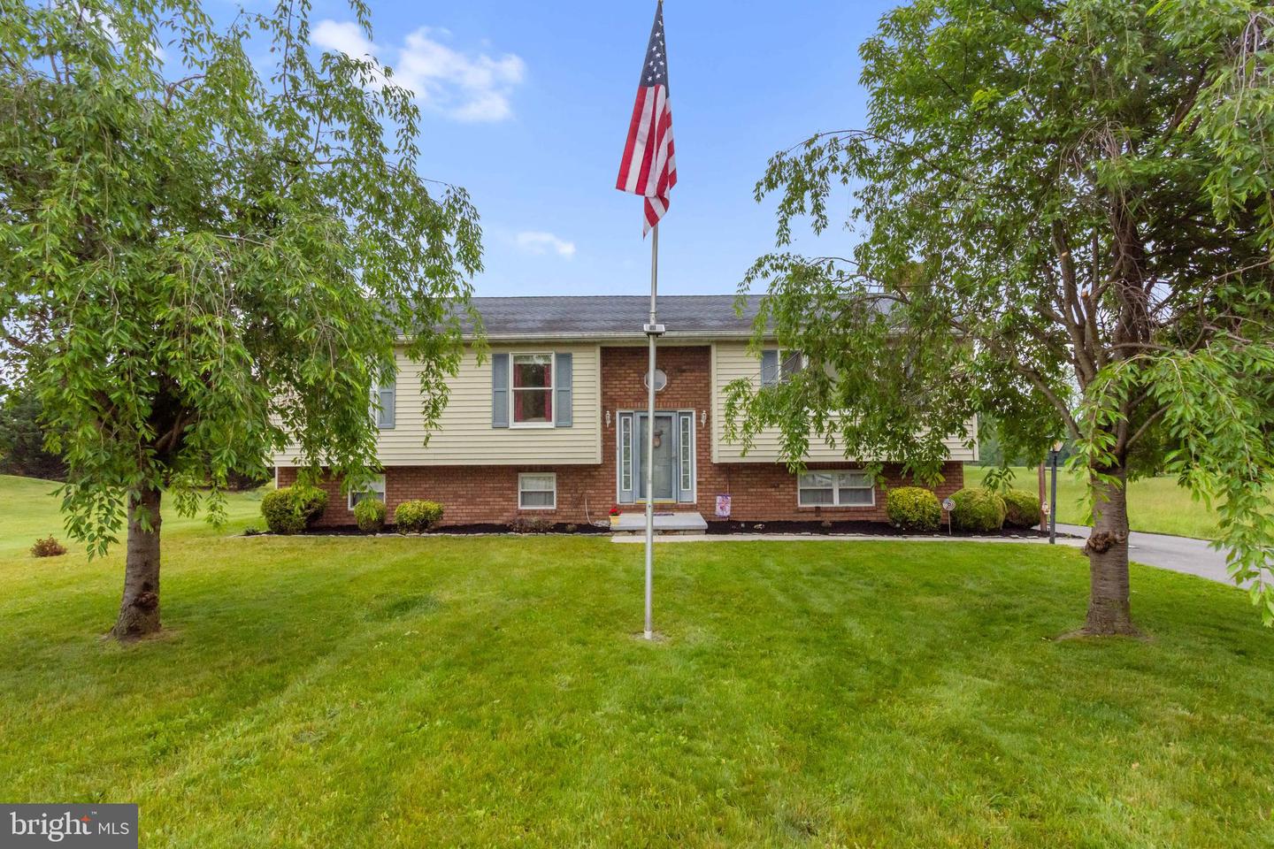1424 Fish And Game Road